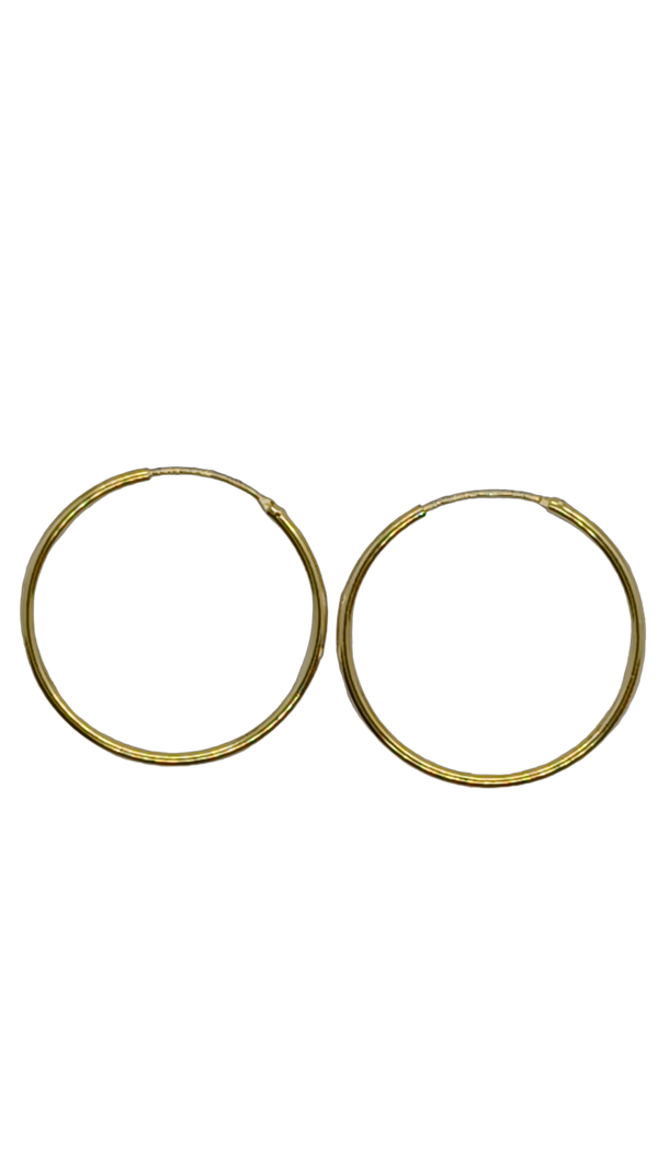 minimalist gold hoop earrings 3 d view