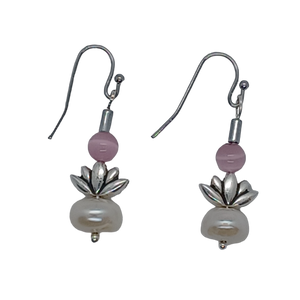 minimalist lotus earrings 3 d view